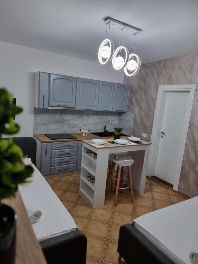 Studio Vlora المظهر الخارجي الصورة
